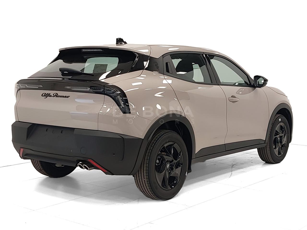 Alfa Romeo Junior 1.2 ibrida 145cv edct6