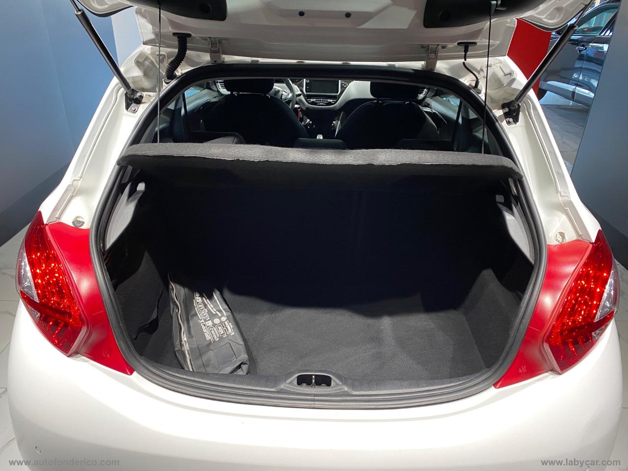 PEUGEOT 208 1.4 HDi 68 CV 3p. Allure