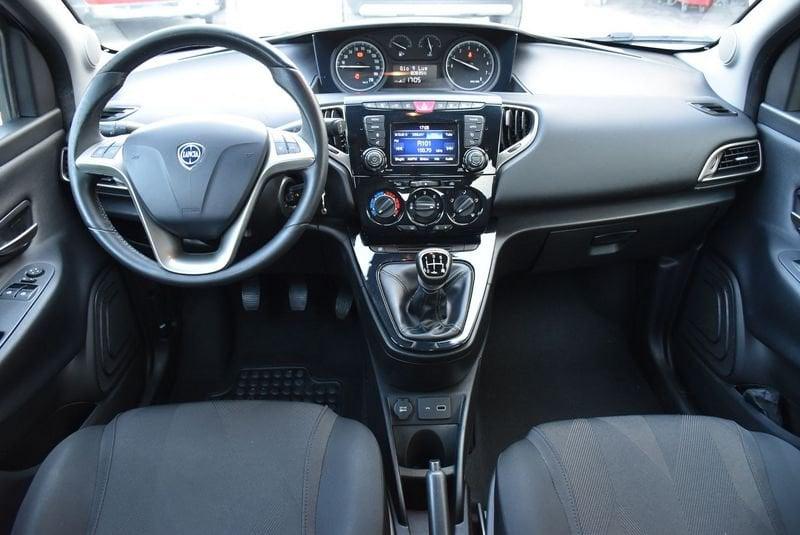 Lancia Ypsilon 1.2 69 CV 5 porte GPL Ecochic Gold