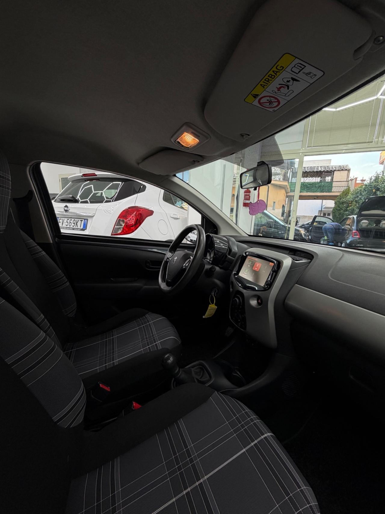 Peugeot 108 VTi 68 5 porte Active TOP!