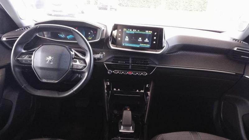 Peugeot e-2008 e 100kW Allure Pack