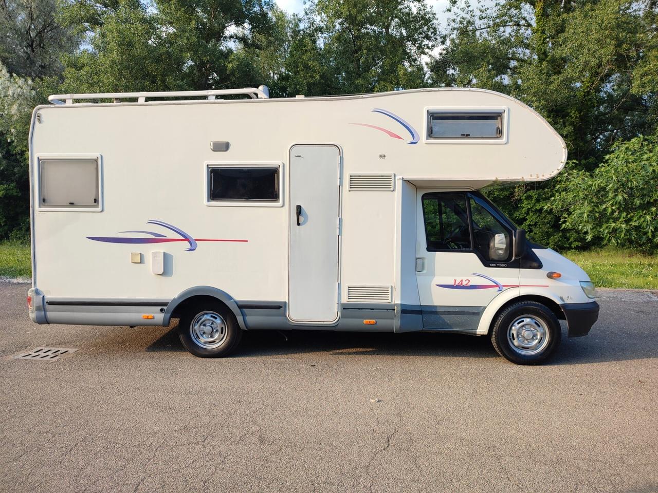 Ford TRANSIT CAMPER 6POSTI LETTO CHALLENGER