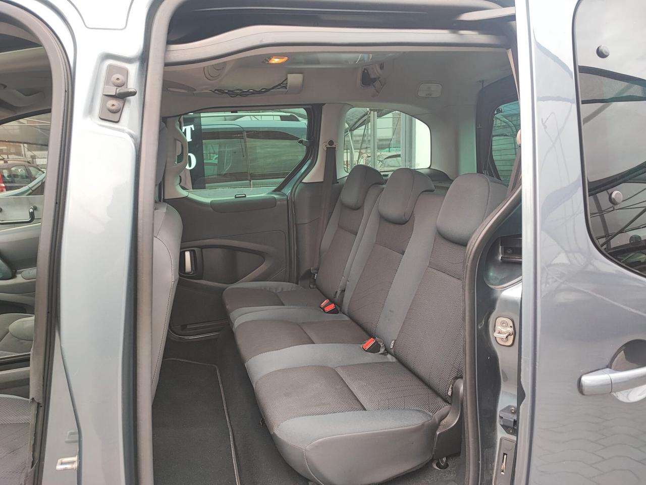 Peugeot Partner Tepee 1.6 VTi punterie rumorose