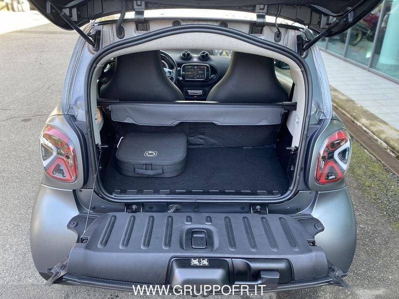 smart fortwo EQ Passion