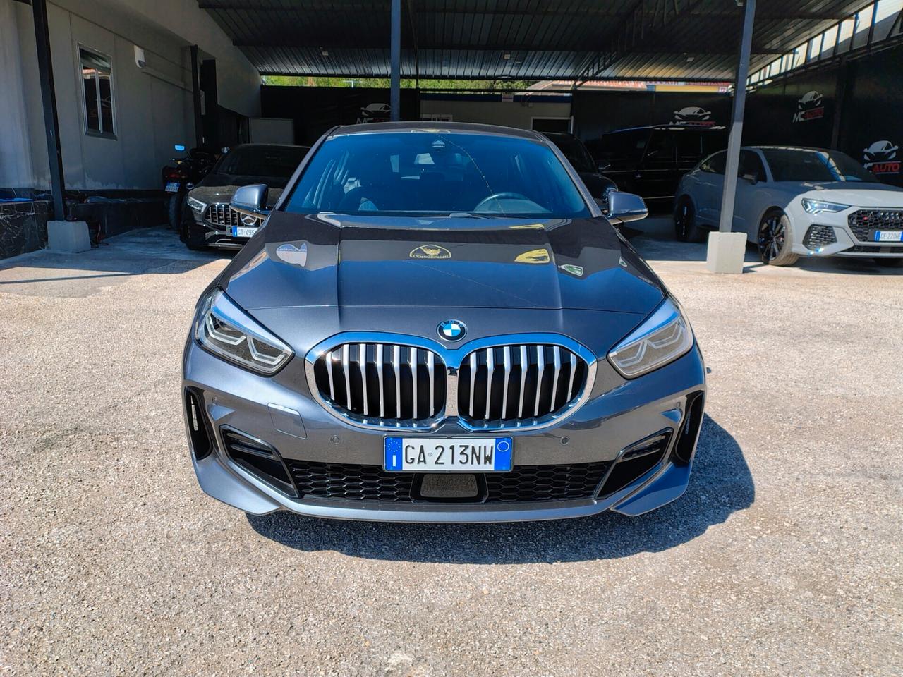 Bmw 116 116d 5p. Msport