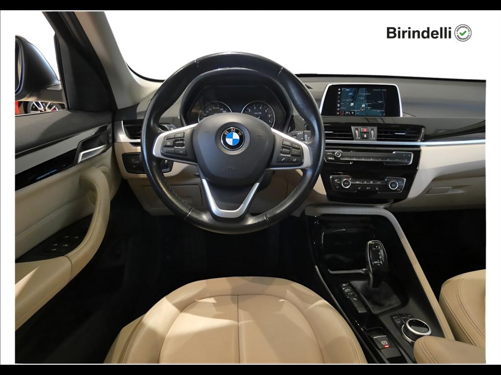 BMW X1 (F48) - X1 sDrive20i xLine