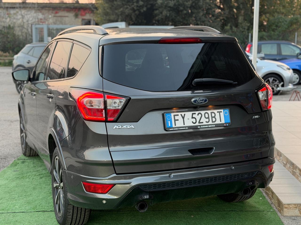 Ford Kuga 2.0 TDCI 150 CV S&S 4WD Powershift ST-Line
