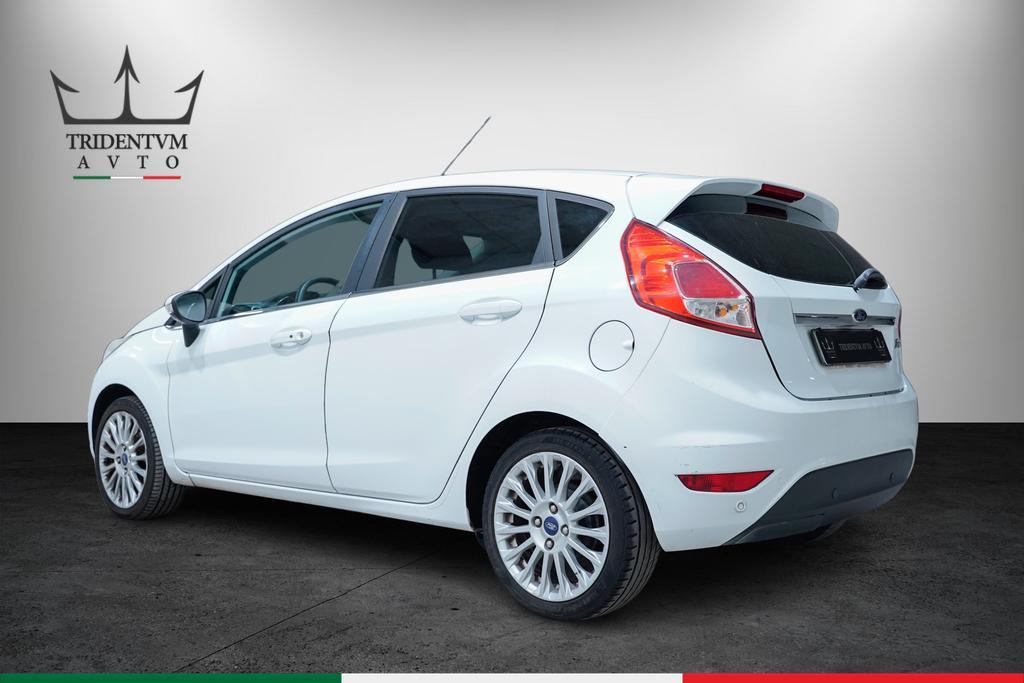 Ford Fiesta 1.2 Titanium 60cv 5p
