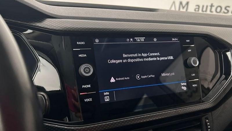 Volkswagen T-Cross 1.0 TSI Style BMT IQ PACK CARPLAY CLIMA AUTOM.