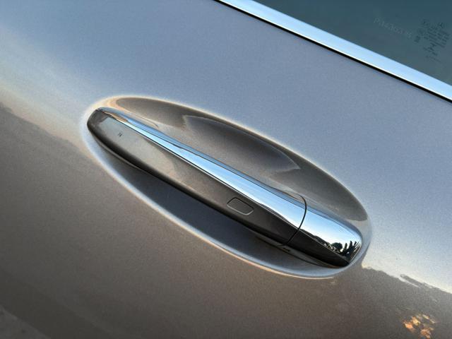 MERCEDES-BENZ GLA 200 d Automatic Sport Plus