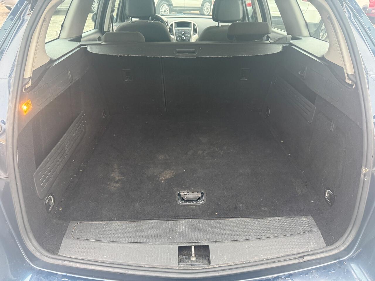Opel Astra 1.7 CDTI 110CV Sports Tourer Cosmo