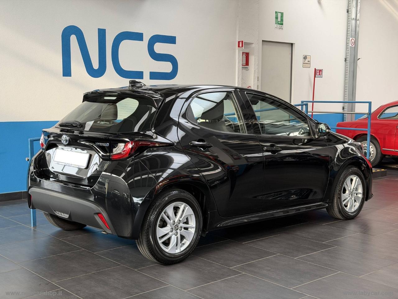 TOYOTA Yaris 1.5 Hybrid 5p. Business NEOPATENTATI