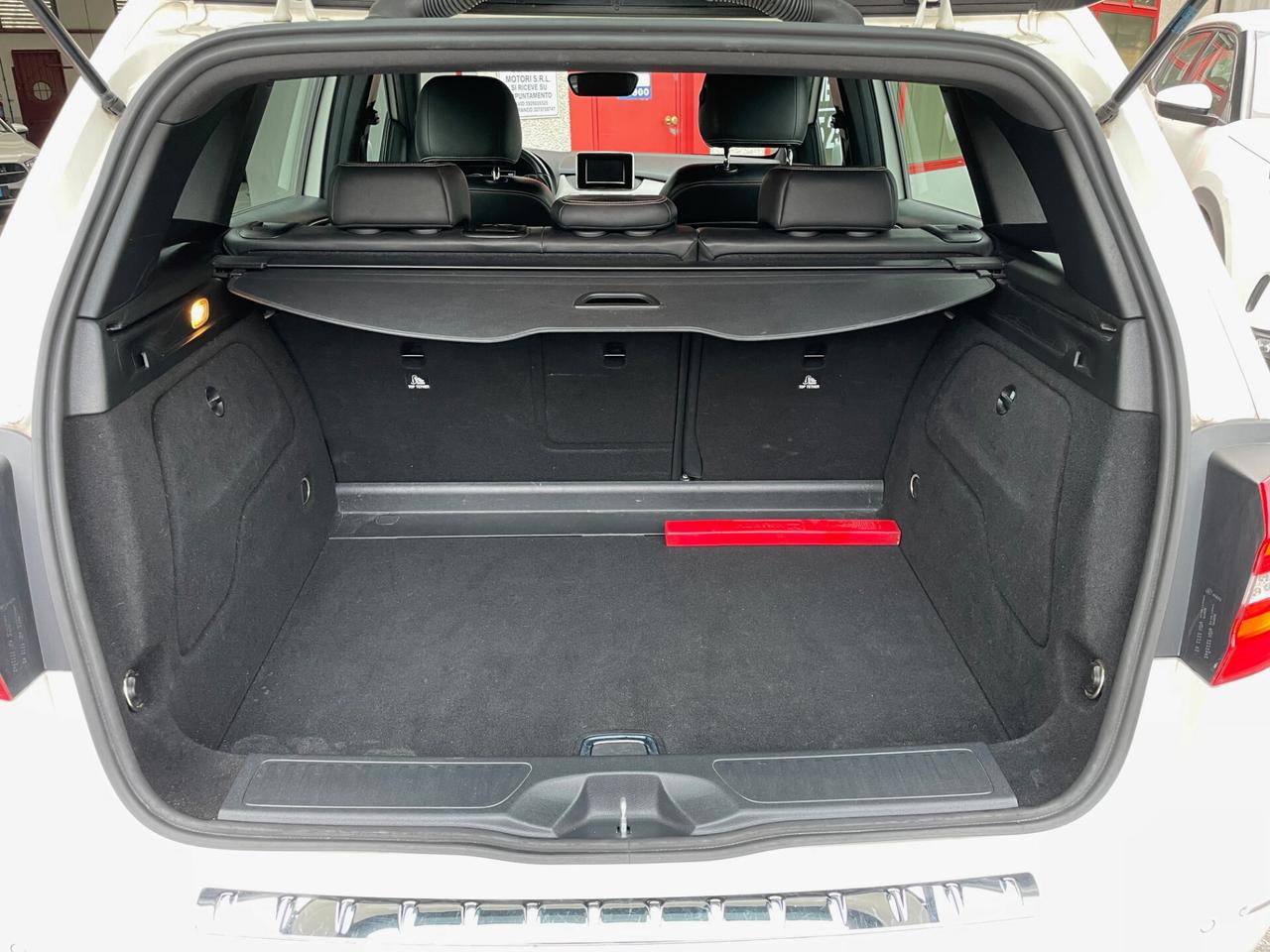 Mercedes-benz B 180 Classe Premium automatica ok neopat.