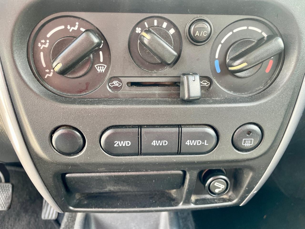 Suzuki Jimny 1.5 DDiS 4x4 GANCIO TRAINO