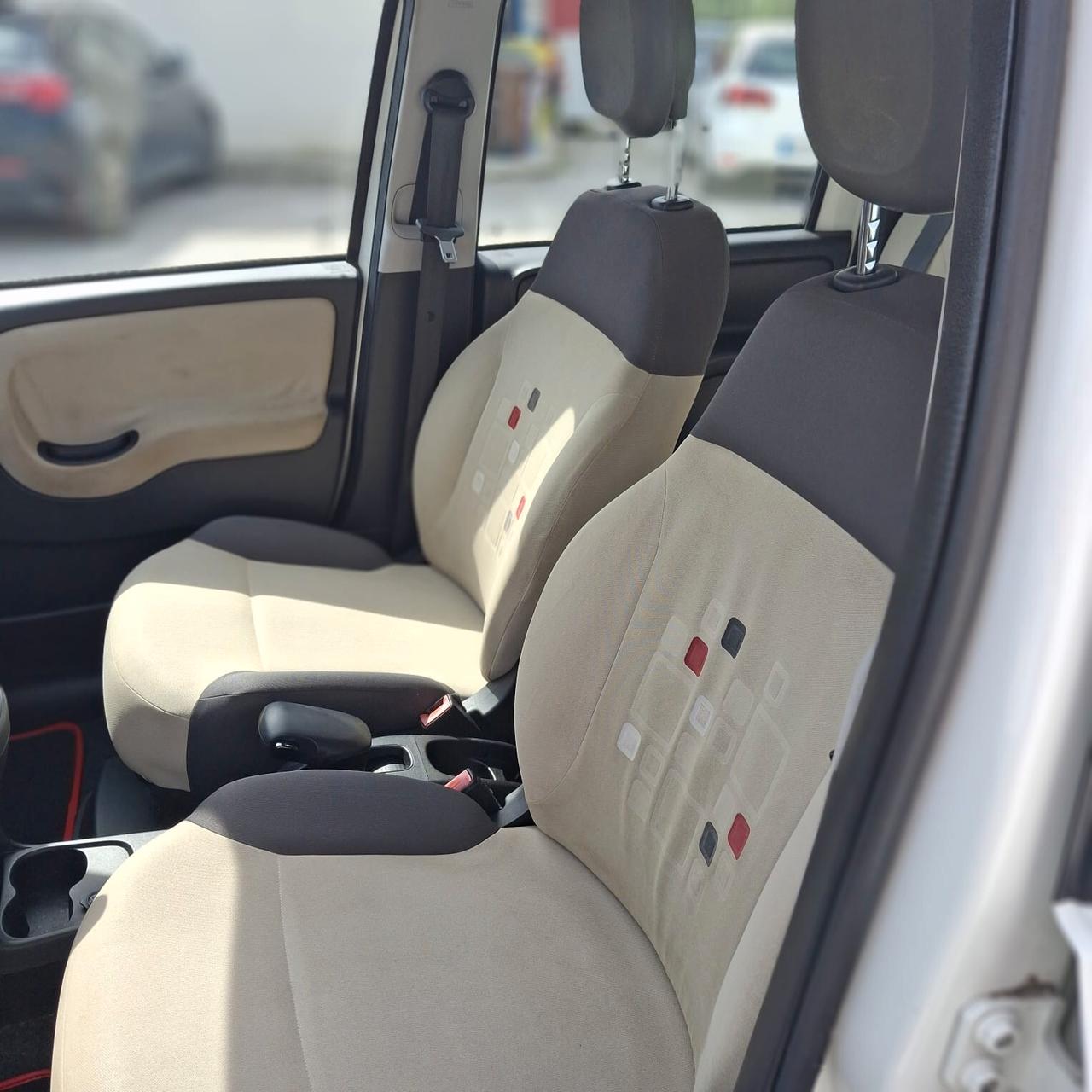 FIAT PANDA 0.9 TwinAir METANO DI SERIE
