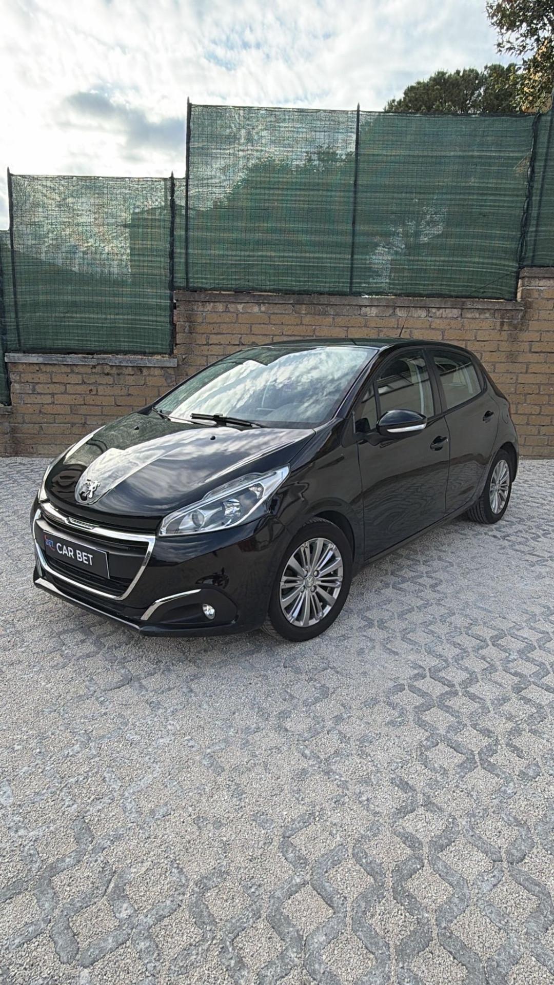 Peugeot 208 PureTech 82 5p. GPL Access