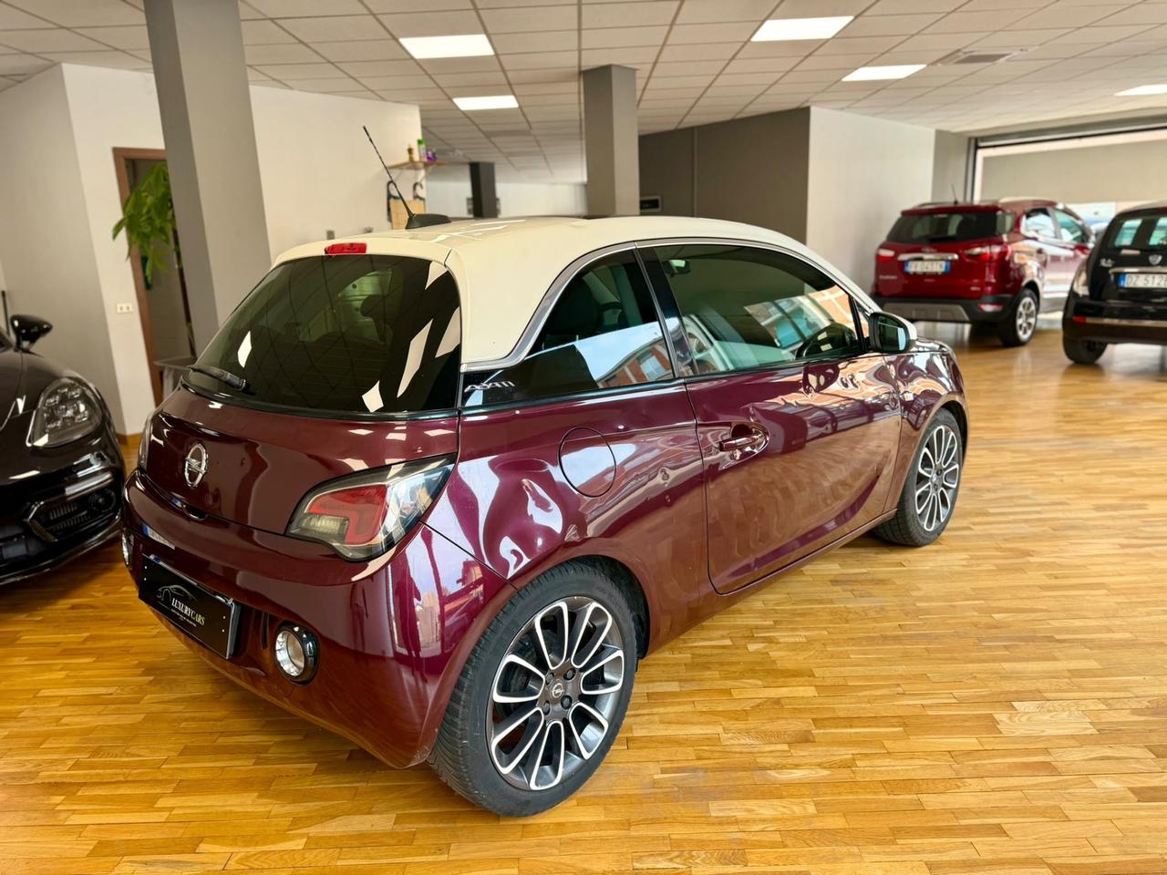 Opel Adam 1.2 70 CV