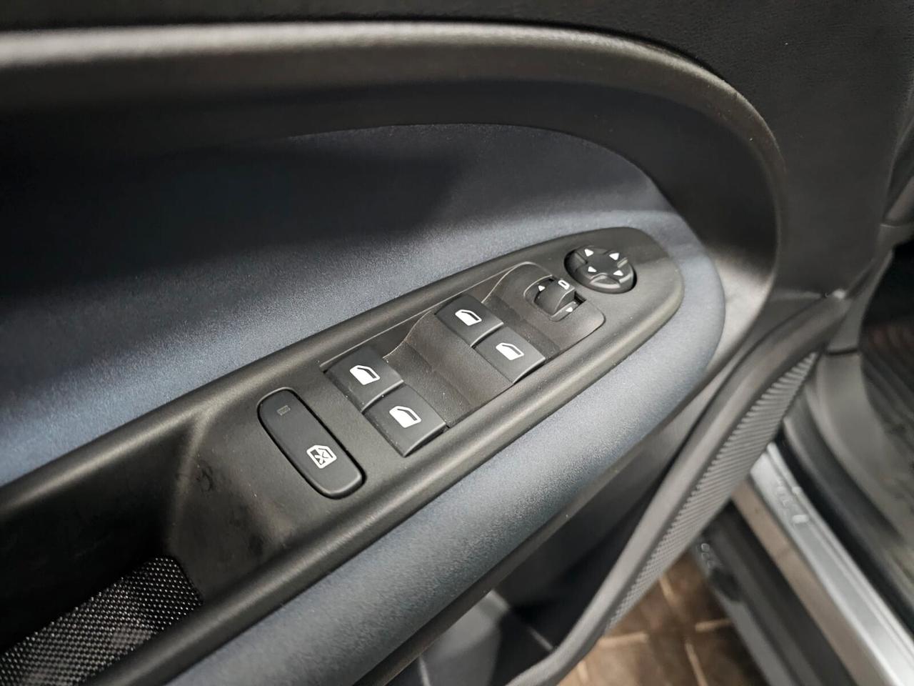 Alfa Romeo Junior 1.2 145 CV Hybrid eDCT6