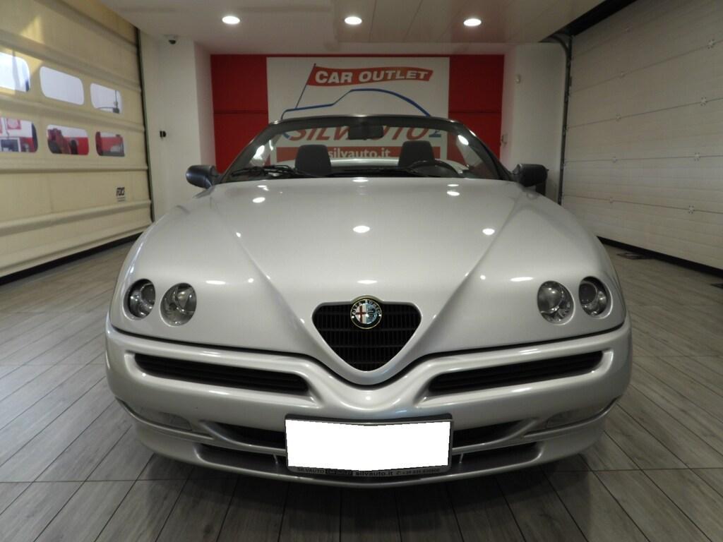 Alfa Romeo Spider 1.8