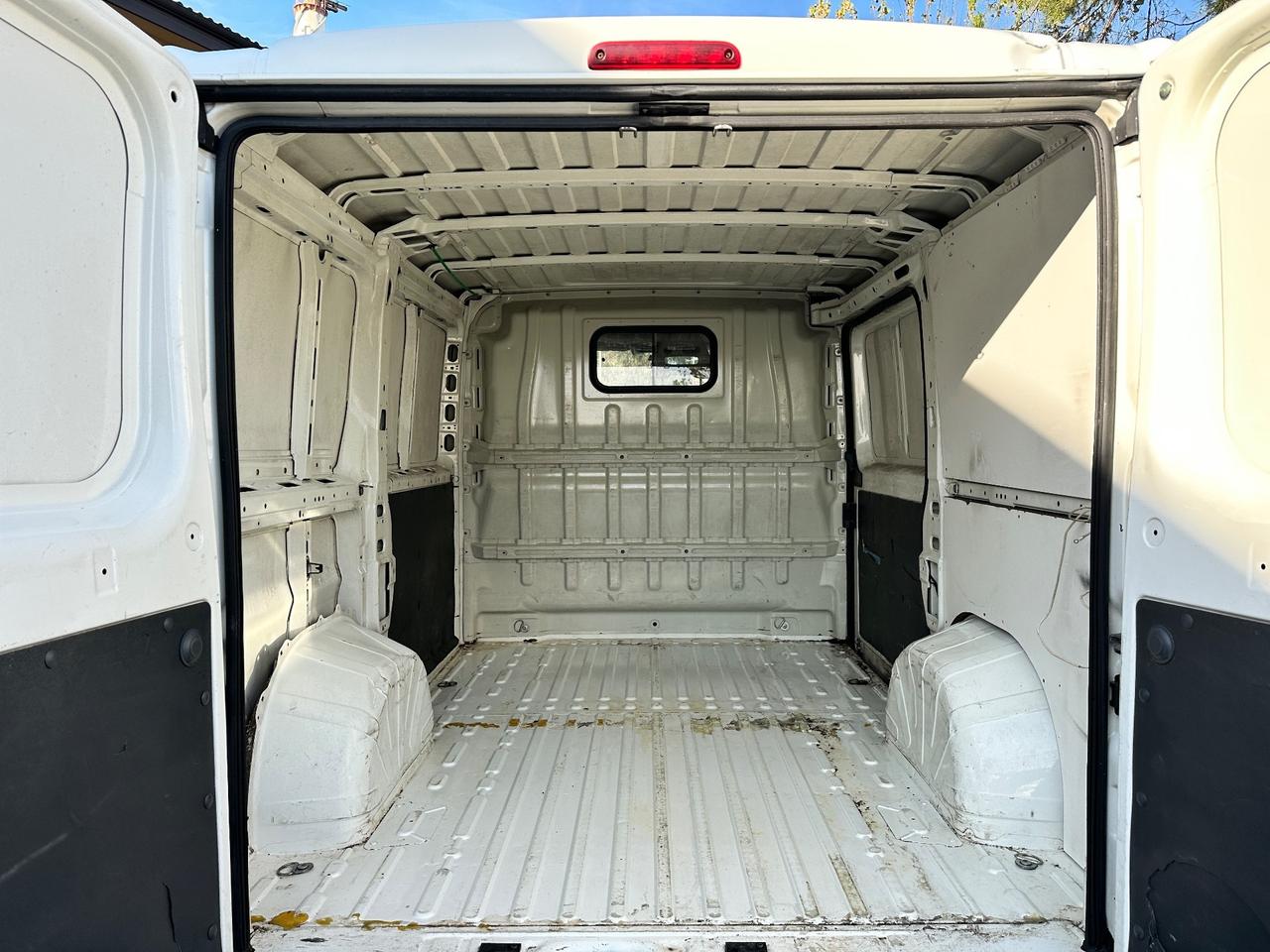 Peugeot Boxer 2.2 HDi autocarro 3 posti Furgone