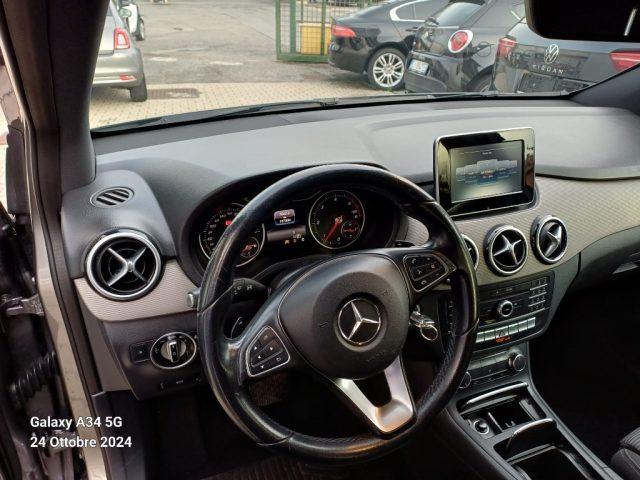 MERCEDES-BENZ B 180 d Automatic Sport