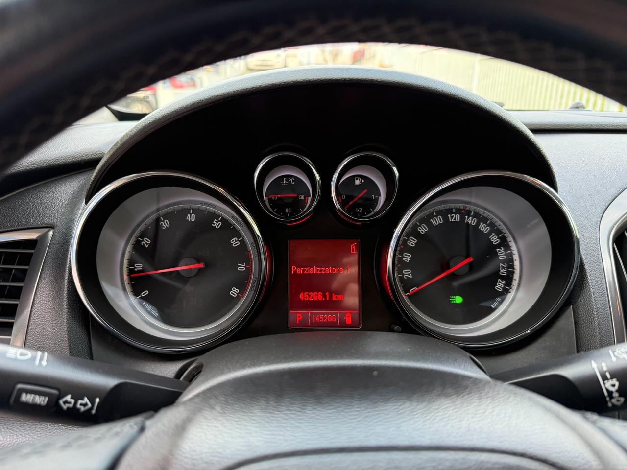 Opel Astra 1.6 115CV 5 porte Cosmo