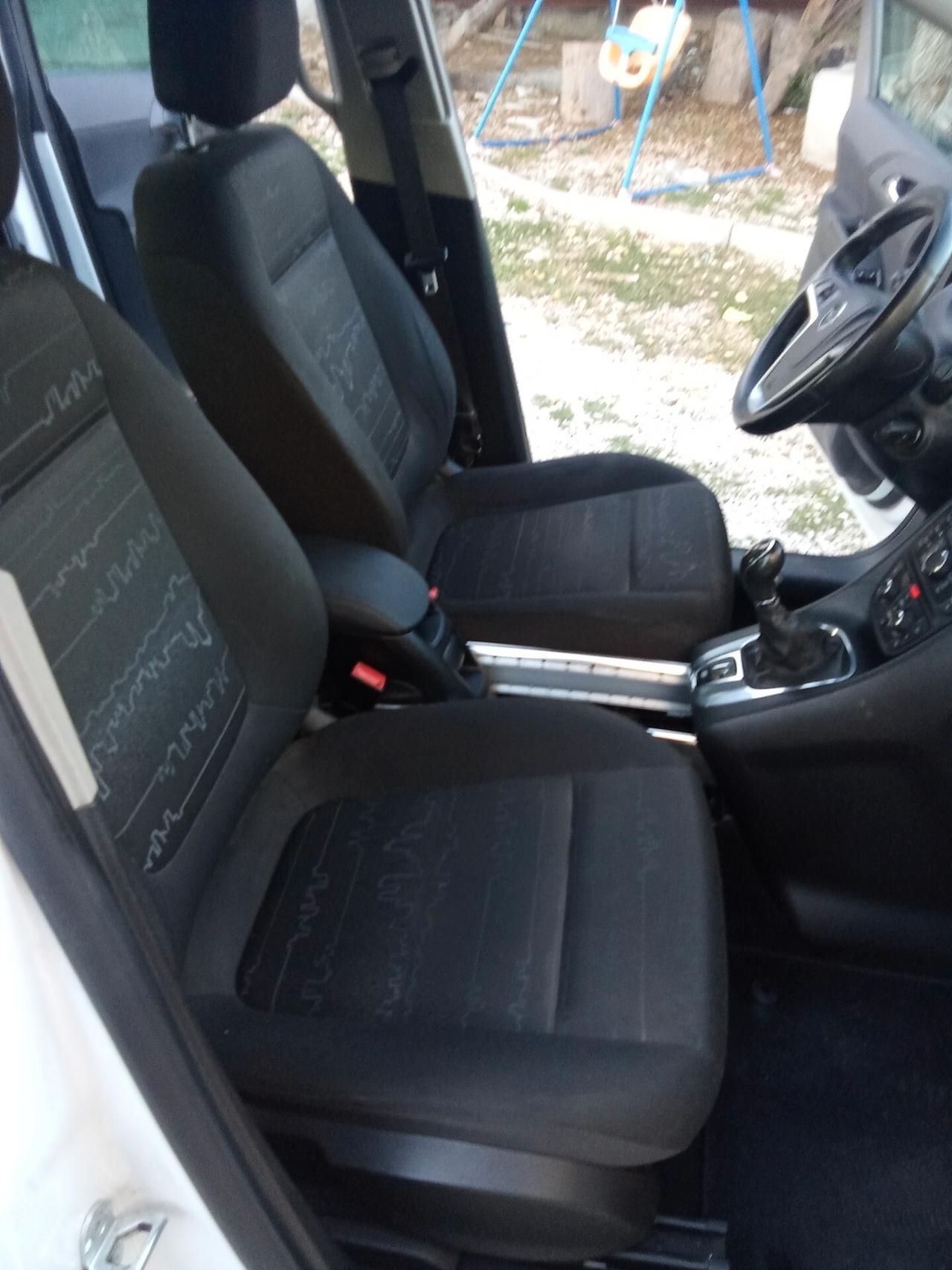Opel Meriva 1.3 CDTI 75cv 011