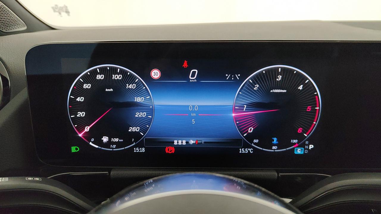 Mercedes-Benz GLA 200 d Automatic 4MATIC