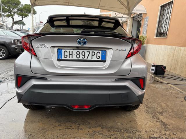 TOYOTA C-HR 1.8 Hybrid E-CVT Business