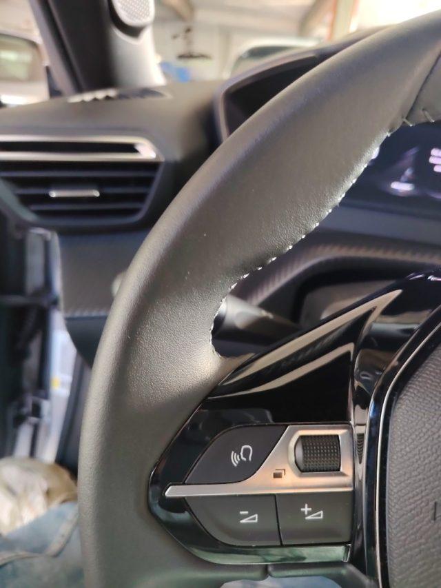 PEUGEOT 2008 PureTech 100 S&S Allure PROMO