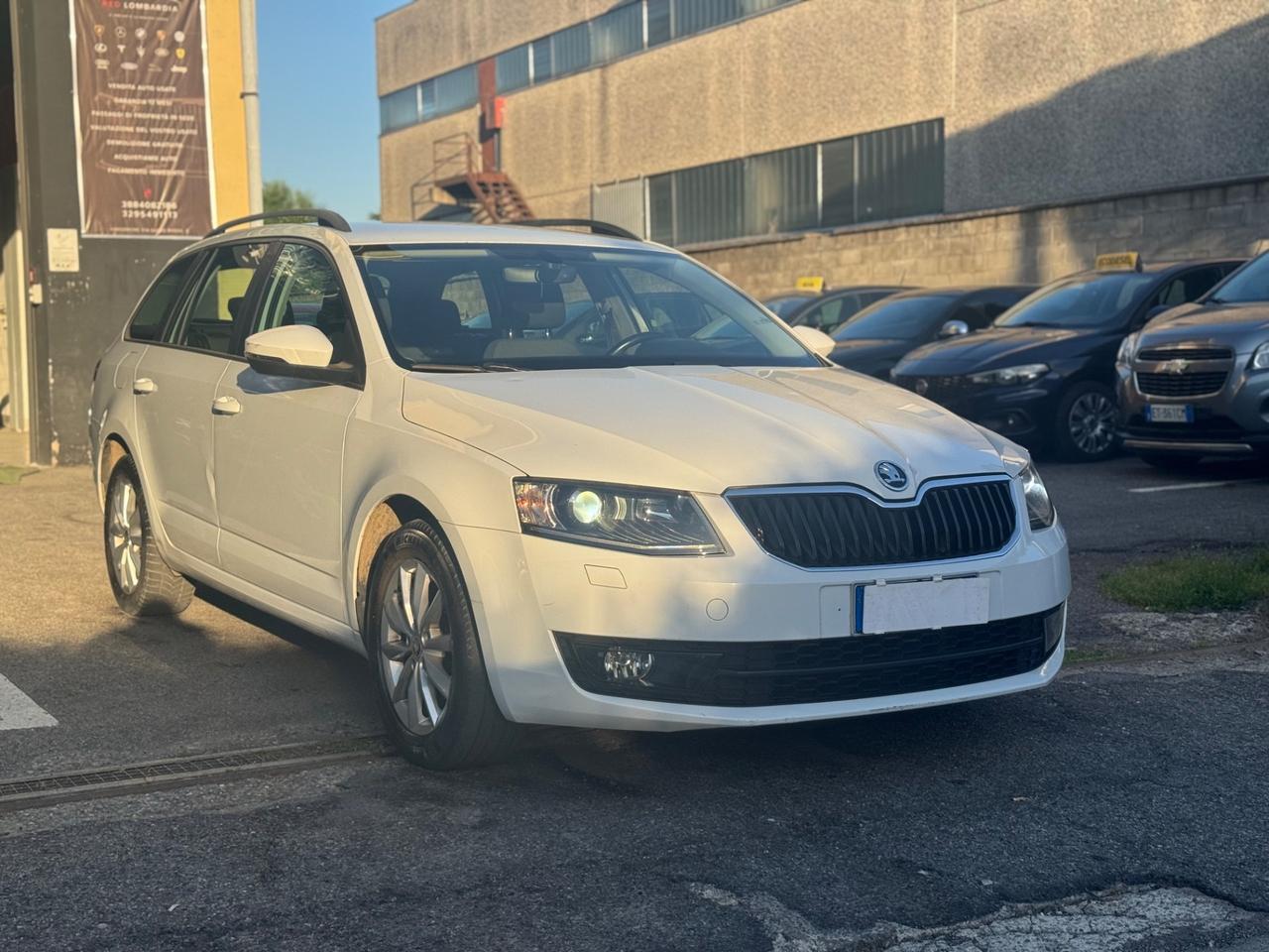 Skoda Octavia 1.6 TDI CR 115 CV DSG Executive