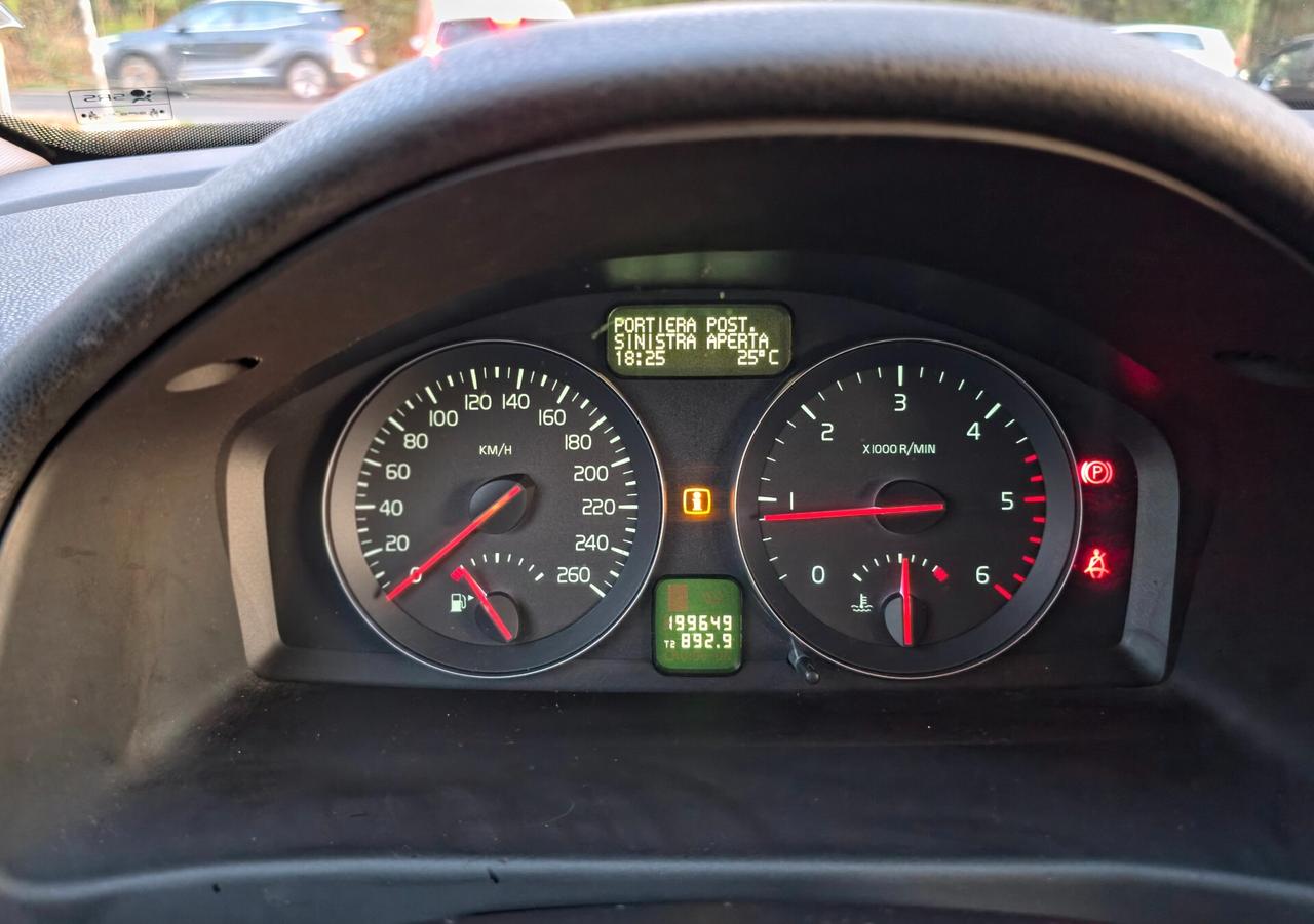 Volvo V50 D2 R-design CV-114 E5 Manuale NEO 2011