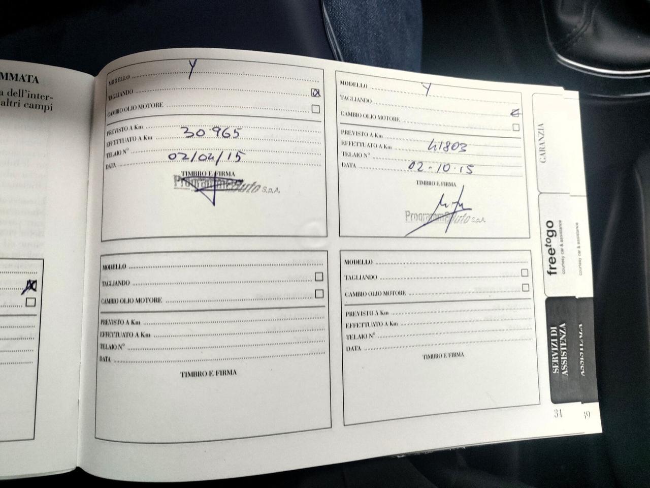 Lancia Ypsilon 0.9 TwinAir 85CV Ecochic Gold