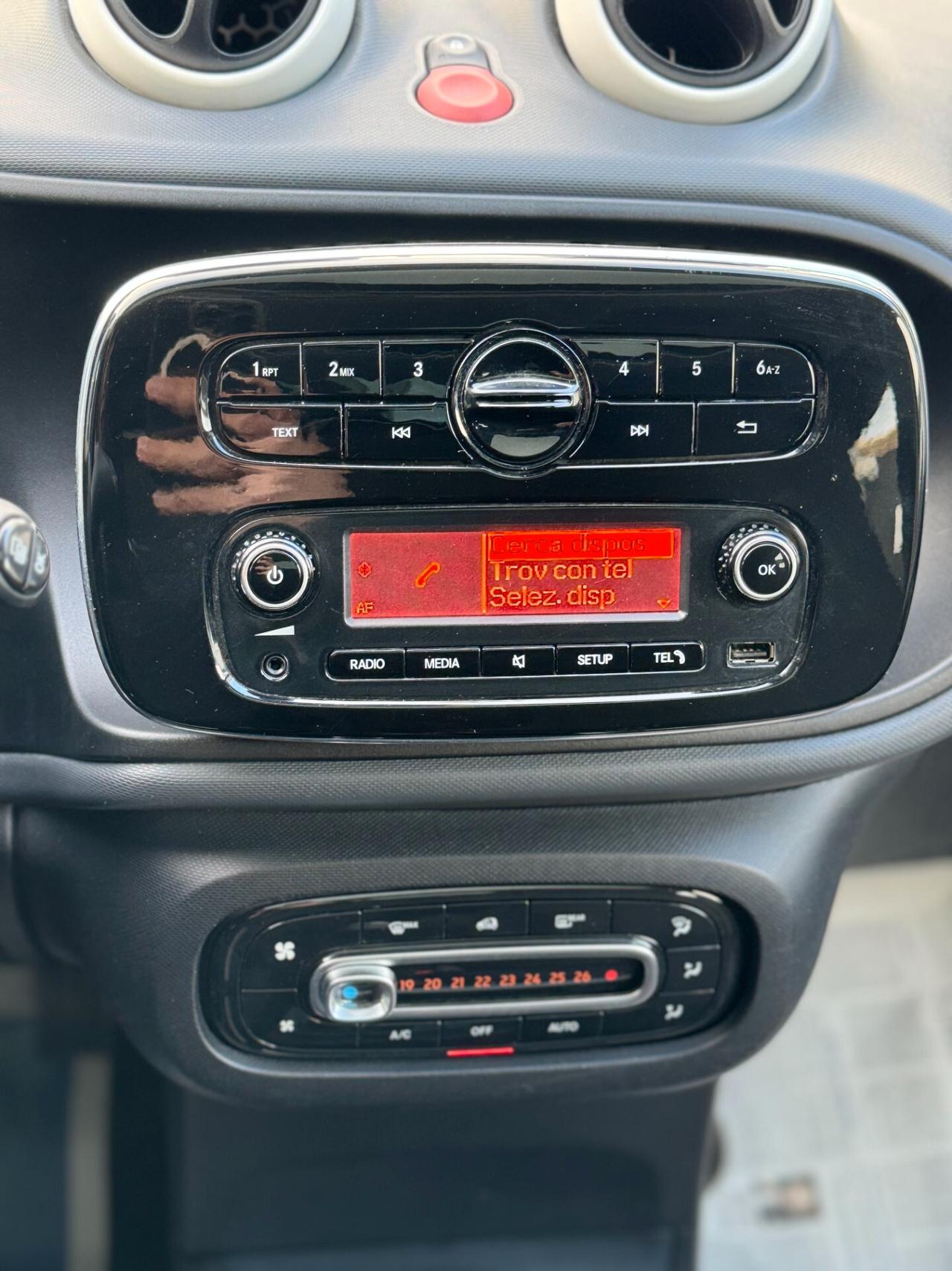 Smart ForFour 70 1.0 70cv Passion| TETTO PANORAMICO|