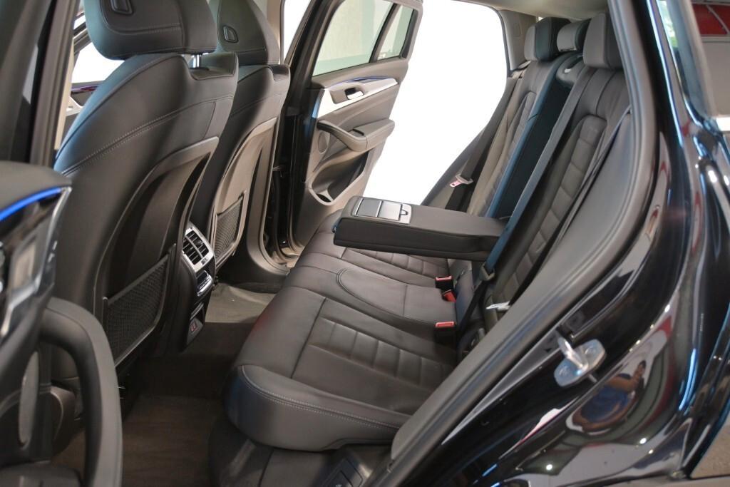 BMW X4 30D 286CV STEPTRONIC 48V X-DRIVE BUSINESS ADVANTAGE ( FARI LED ADATTIVI - BMW DIGITAL COCKPIT - TETTO PANORAMICO APR. - PELLE - AMBIENT LIGHTS - CLIMA TRIZONA - CRUISE - NAVI - MIRROR - PARK ASSISTANT - TELECAMERA 360 - CERCHI 18 )