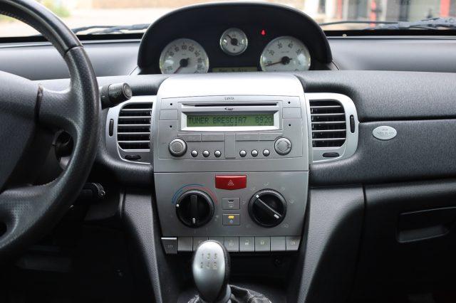 LANCIA Ypsilon 1.2i 69CV 5Porte UniProprietario per NEOPATENTATI