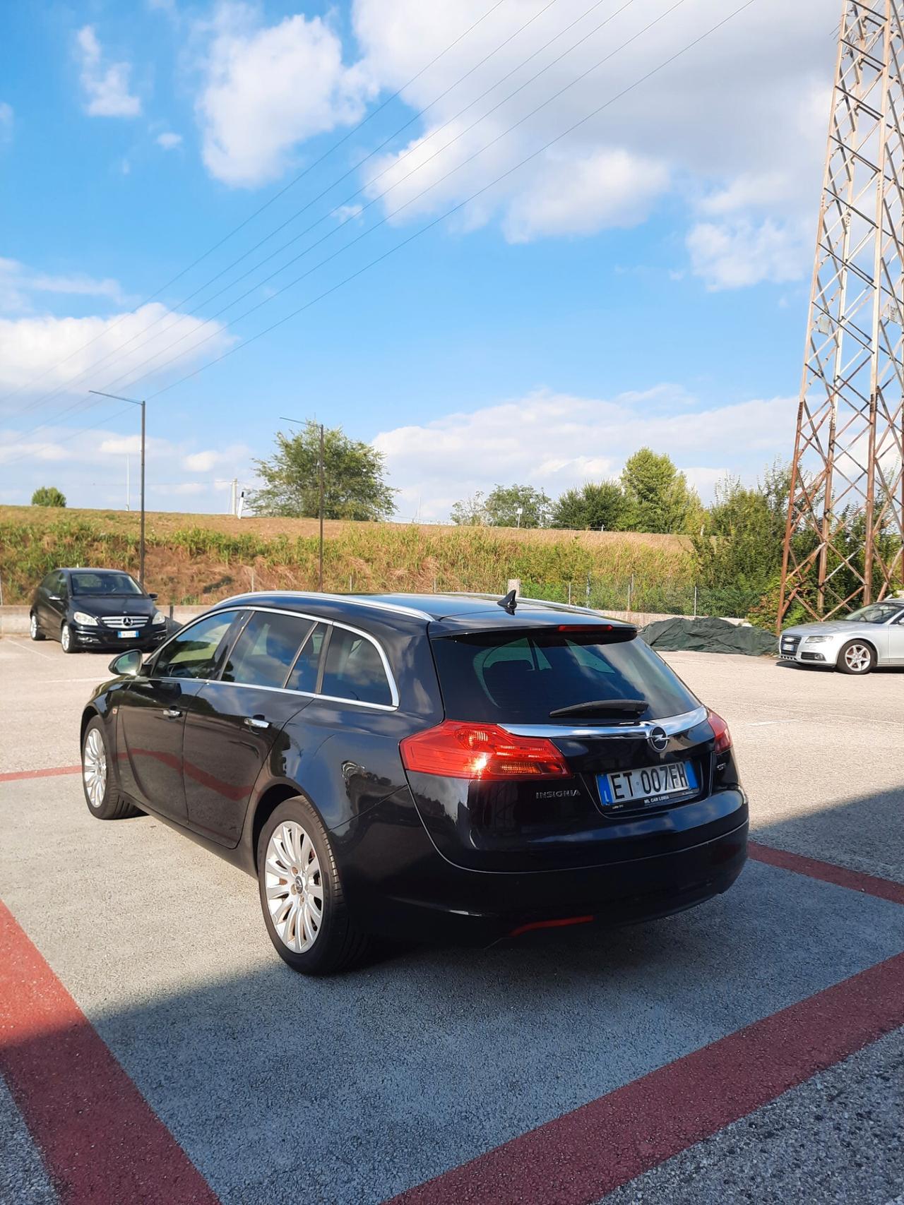 Opel Insignia 2.0 CDTI 160CV Sports Tourer aut. Cosmo