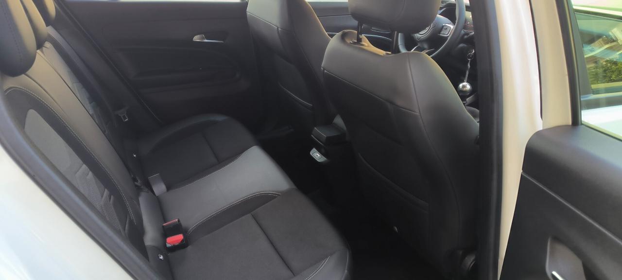 Jeep Avenger 1.2 Turbo 100 CV Altitude