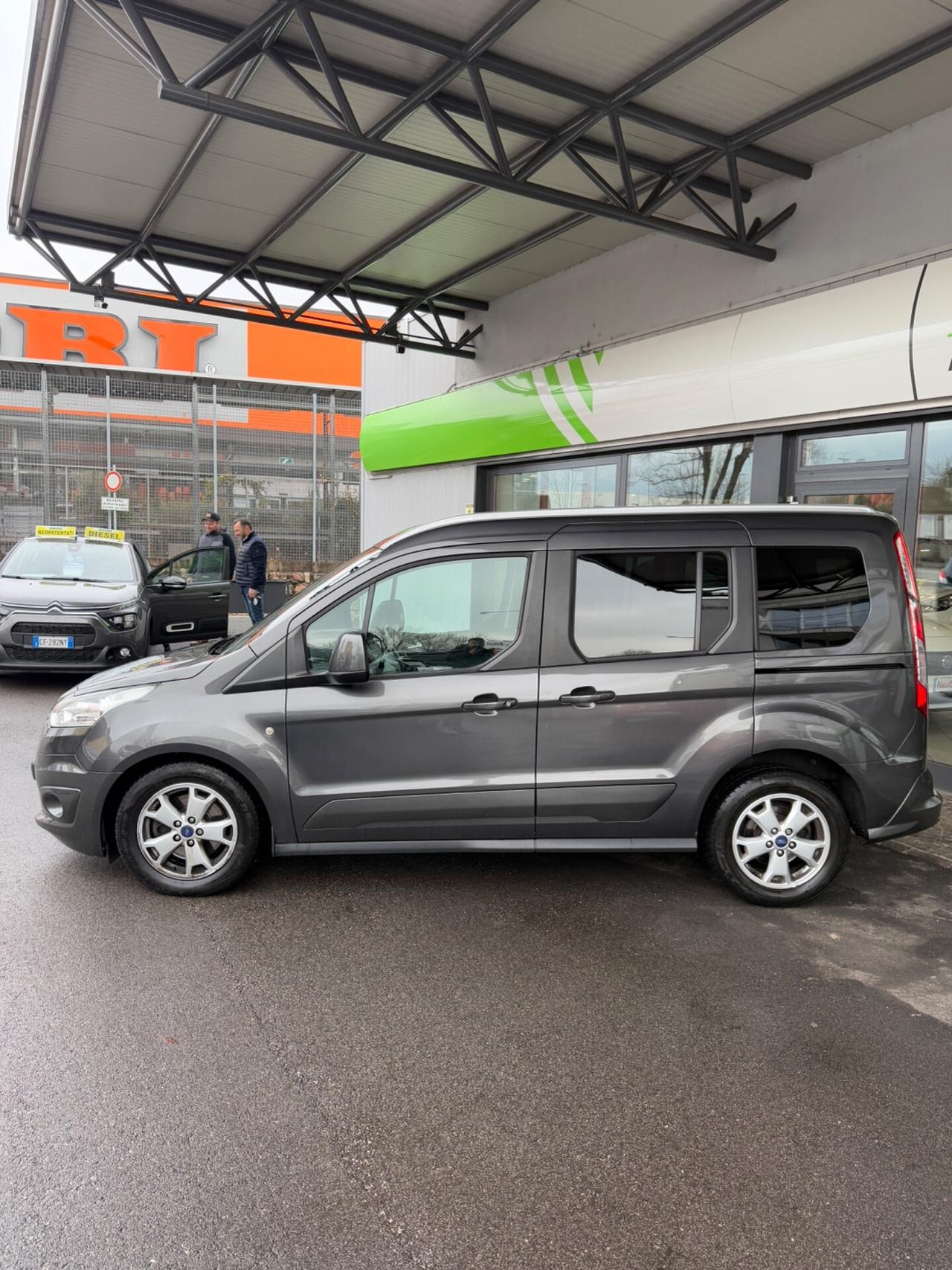 FORD TOURNEO CONNECT 1.5 TDCi 120cv TITANIUM