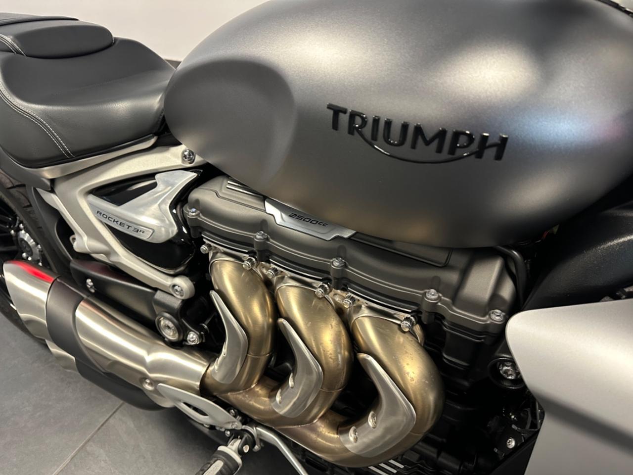 TRIUMPH ROCKET 3 R OPACA 2500CC UNIPRO 166CV ITALIANA