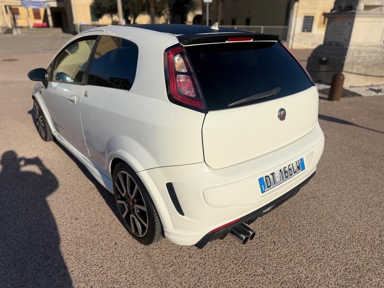 ABARTH GRANDE PUNTO 1.4t-JET €5000