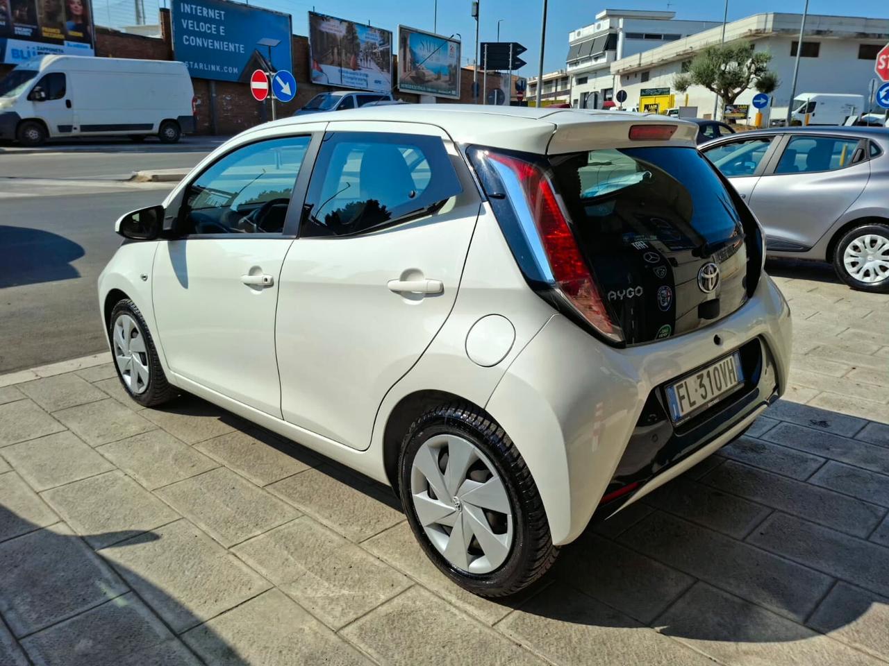 Toyota Aygo 1.0 69cv x-cool 2017