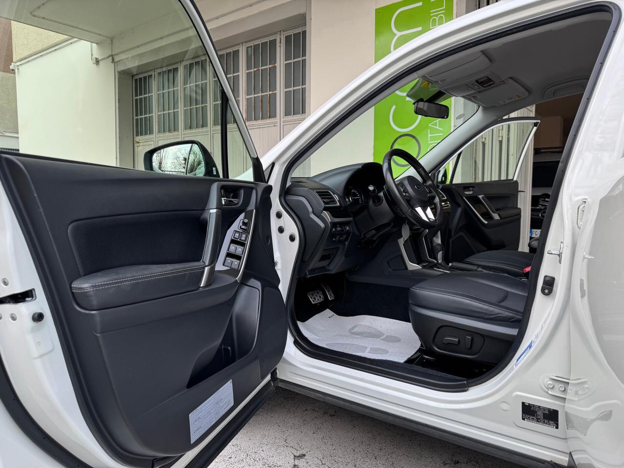 Subaru Forester 2.0d Sport Style Auto AWD GARANZIA