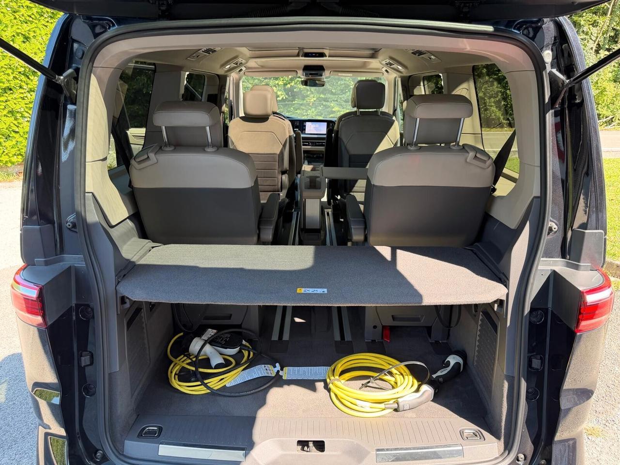 Volkswagen Multivan T7 1.4 TSI eHybrid Style Bulli VW UFFICIALE