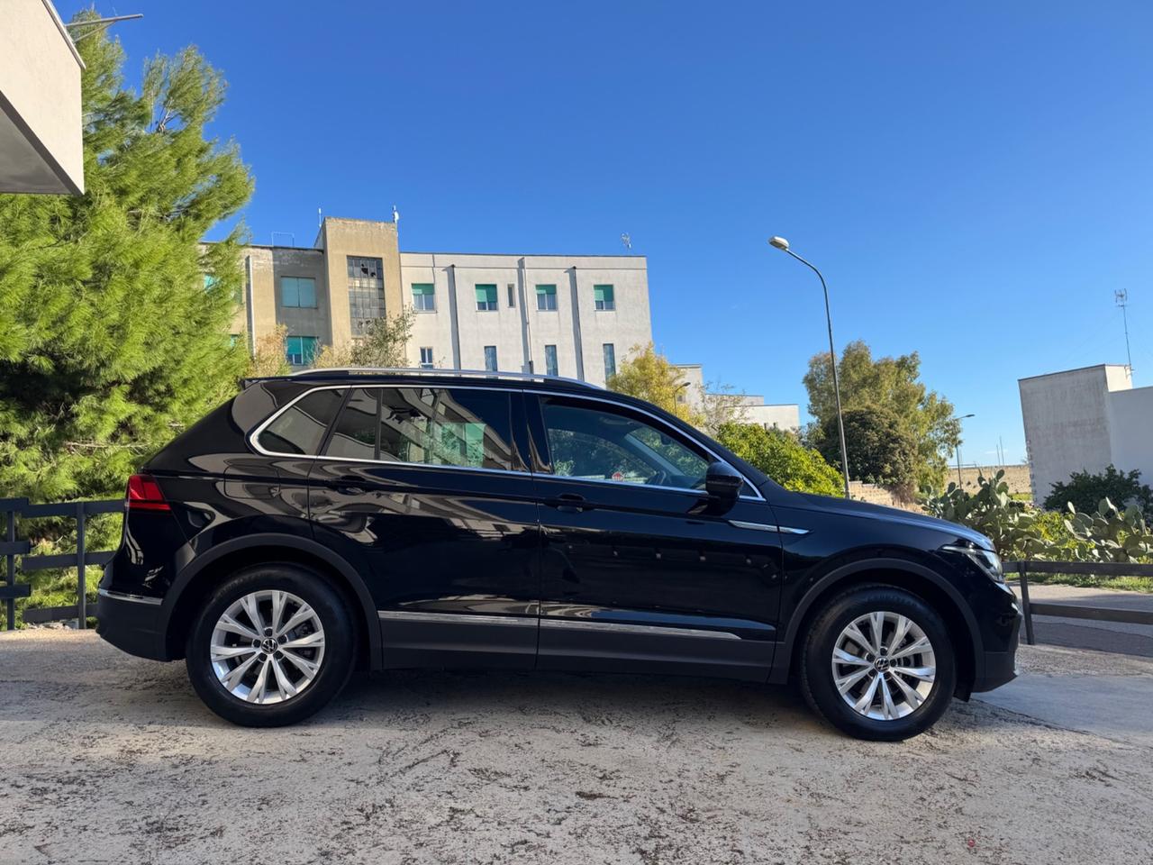 Vw Tiguan 2.0 TDI - PARI AL NUOVO- 2023