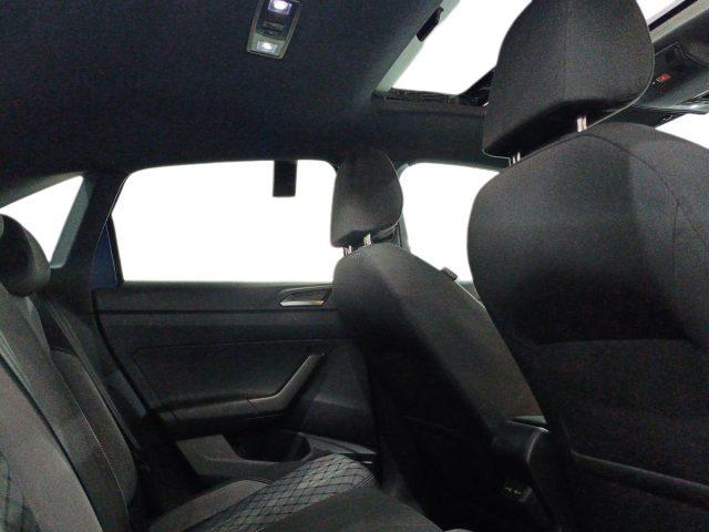 VOLKSWAGEN Taigo 1.0 TSI 110 CV R-Line