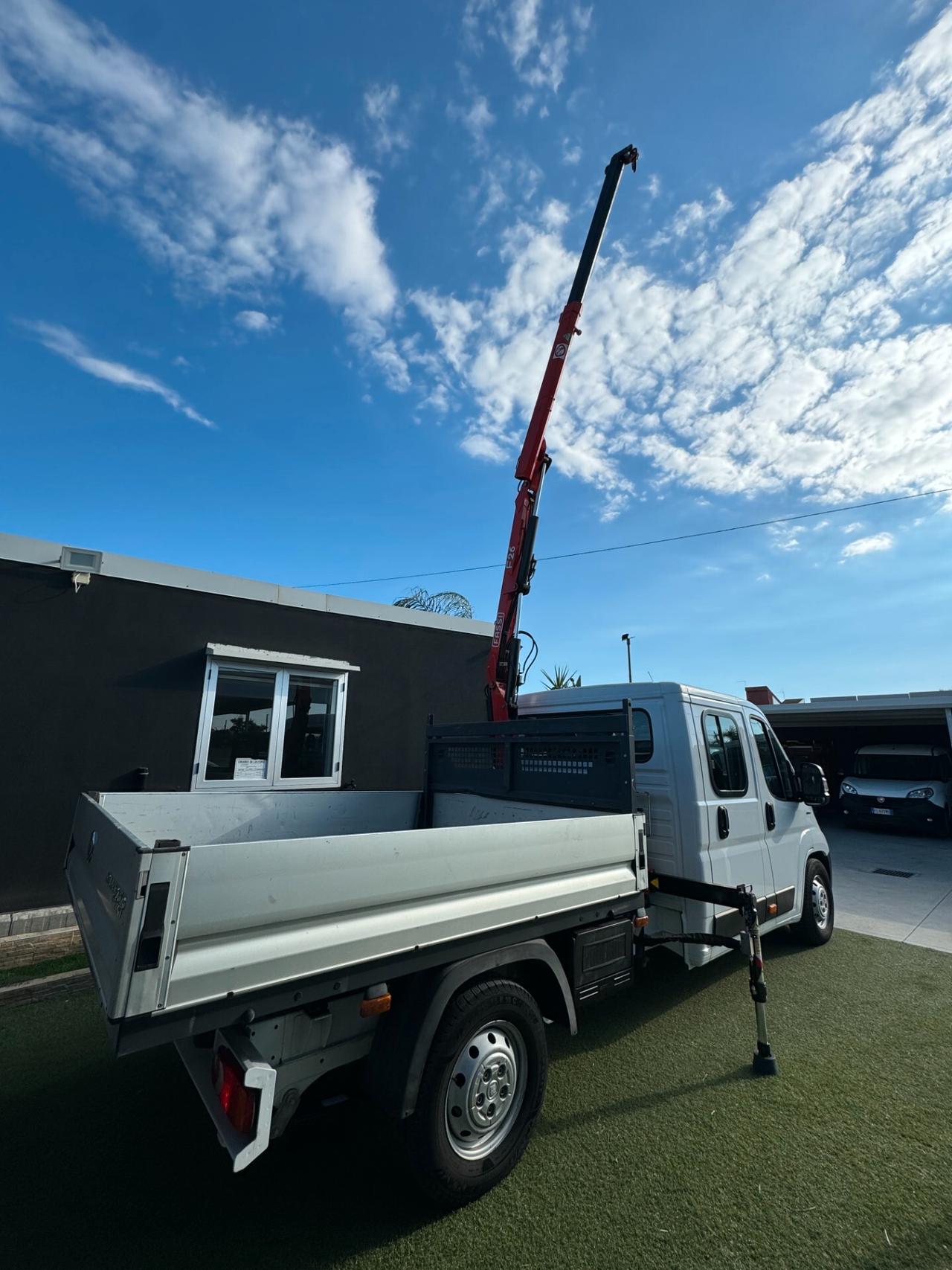 Fiat Ducato 35LH1 2.3 MJT 130CV DOPPIA CABINA, CON GRU FASSI F26