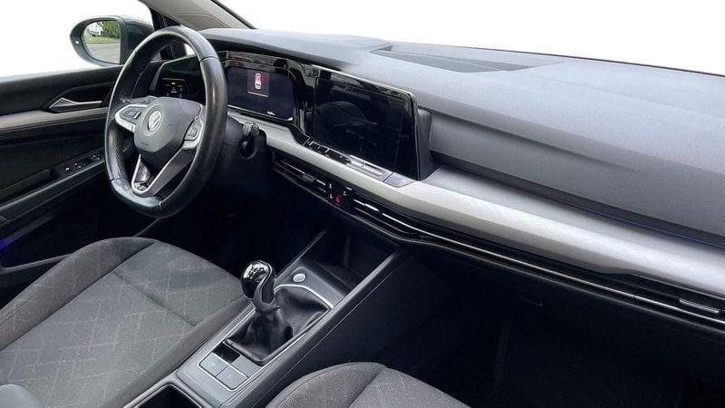 Volkswagen Golf 1.5 tgi Life 130cv 1.5 TGI 130cv Style