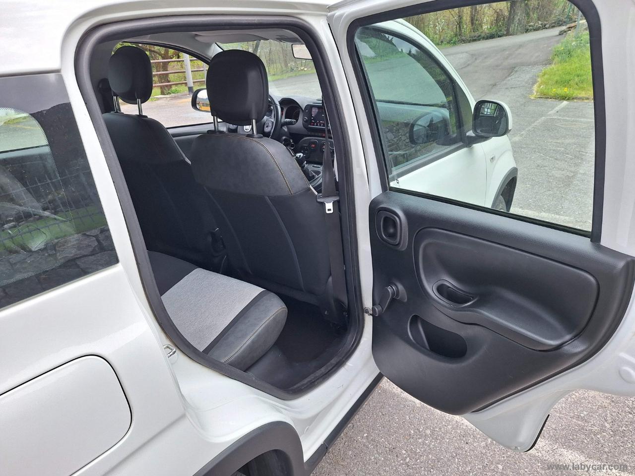 FIAT Panda Cross 0.9 TwinAir Turbo S&S 4x4 NEOPATENTATI