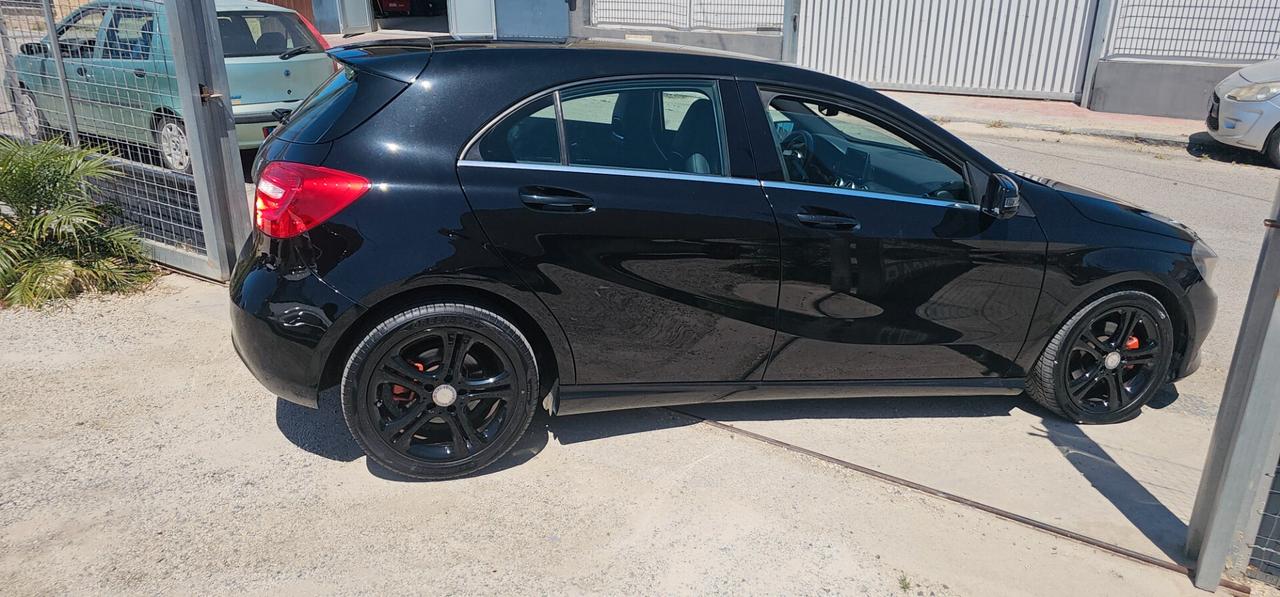 Mercedes-benz A 200 CDI Premium